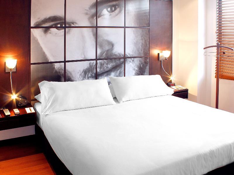 Hotel Celebrities Suites Богота Экстерьер фото